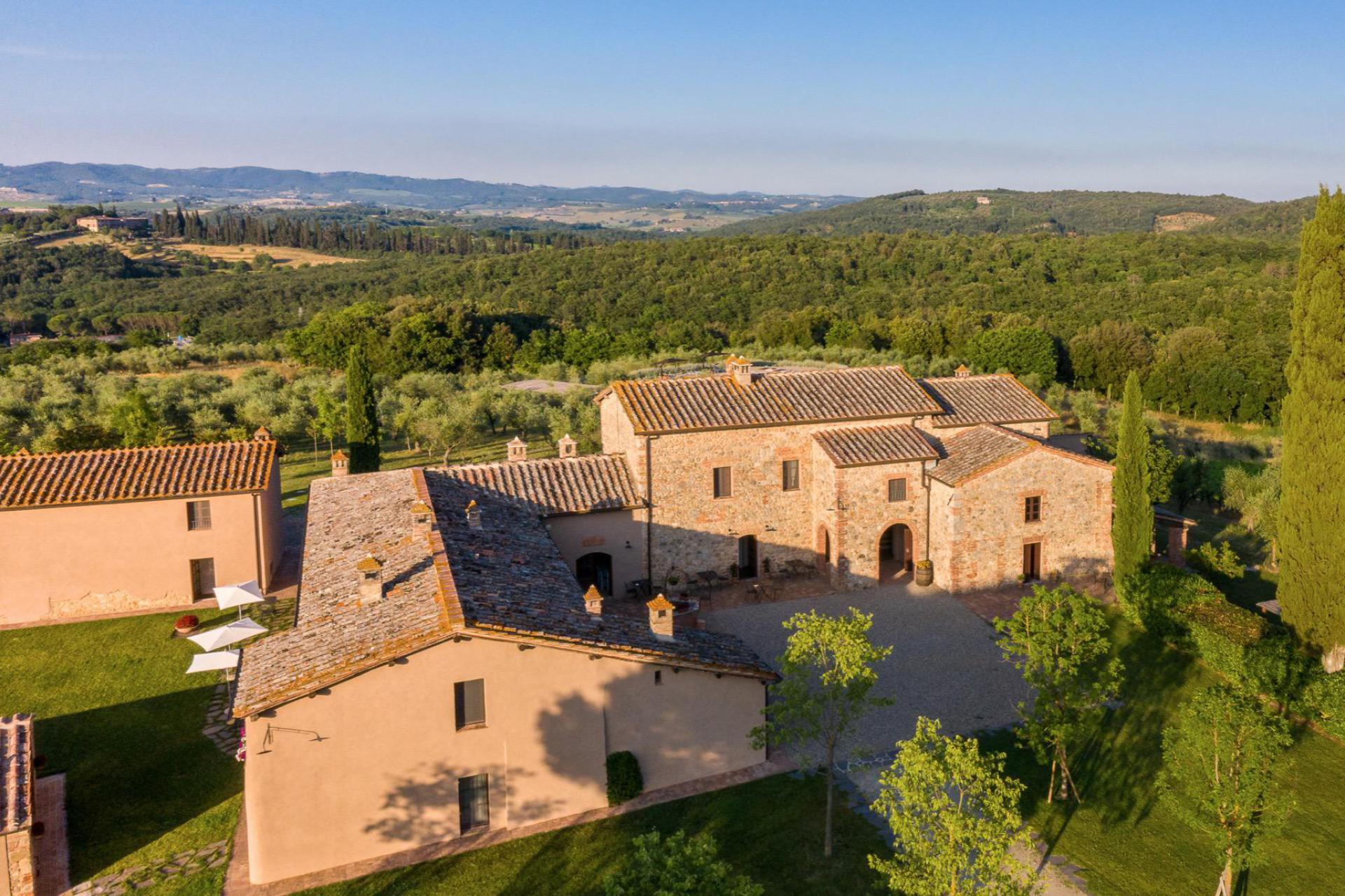 Agriturismo Toskana Umgebautes Kloster mit gutem Restaurant | myitalyselection.de