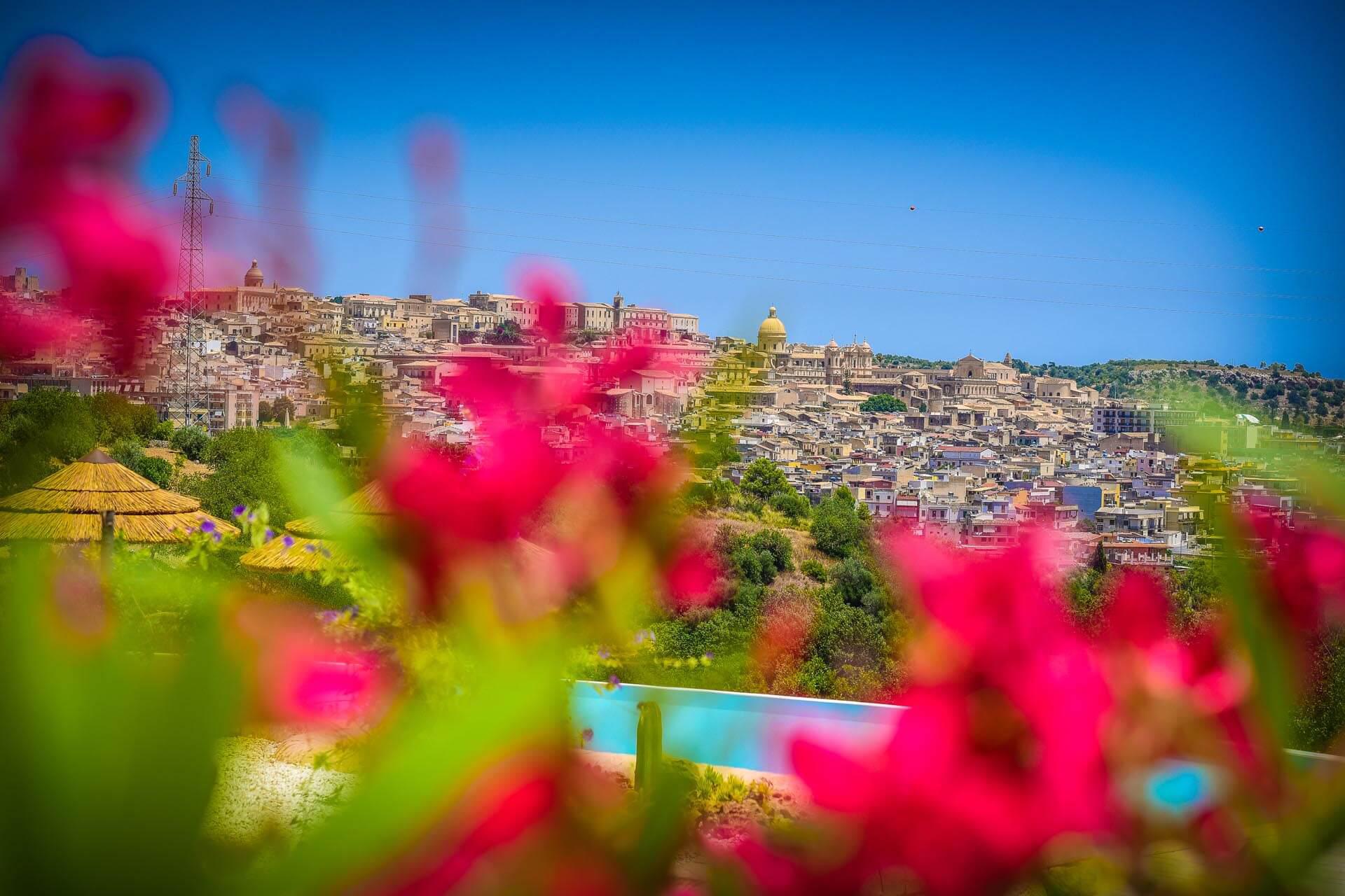 Toller Agriturismo mit Blick auf Noto und in der Nähe des Meeres