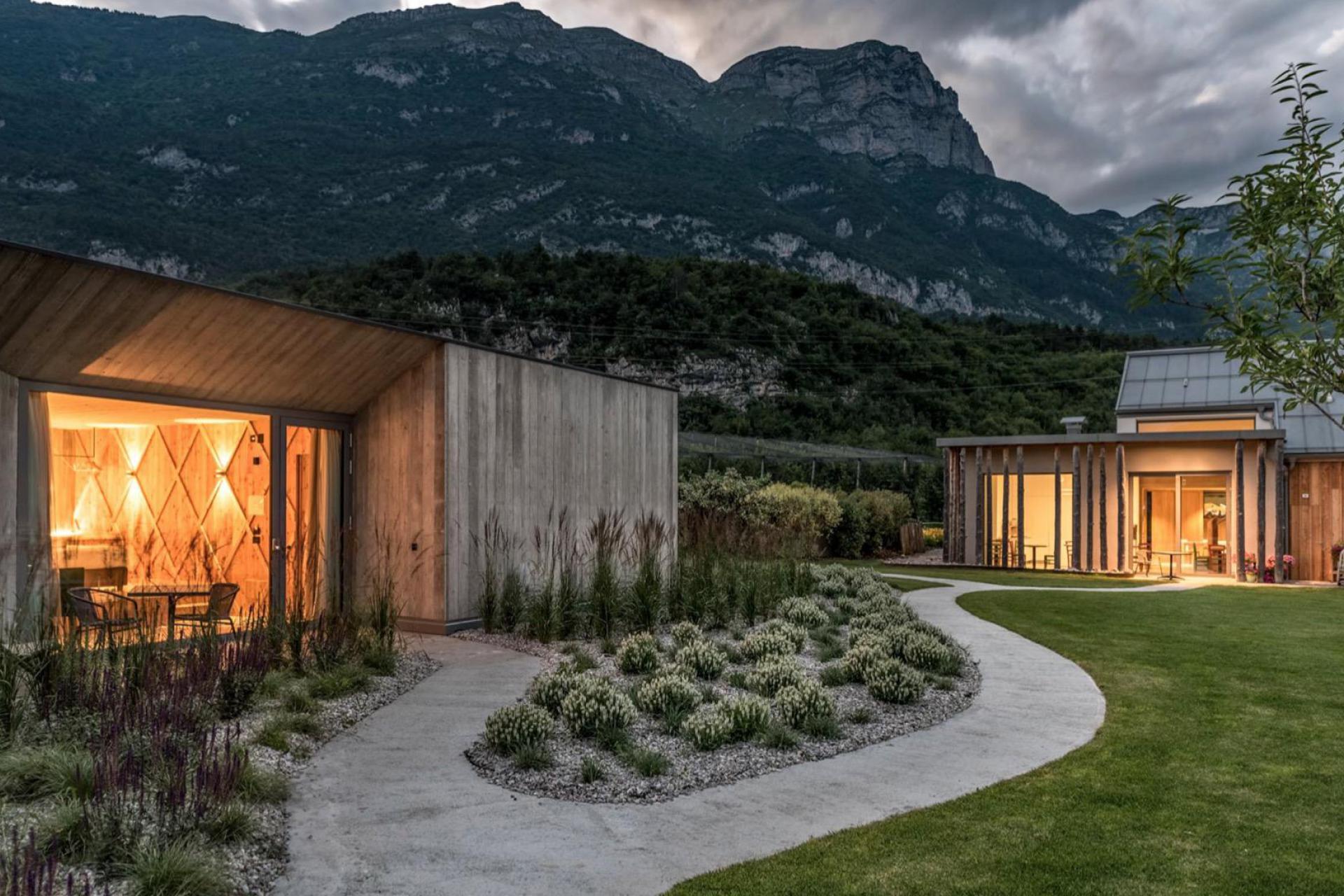 Bio-Apfel-Agriturismo im Seetal des Trentino