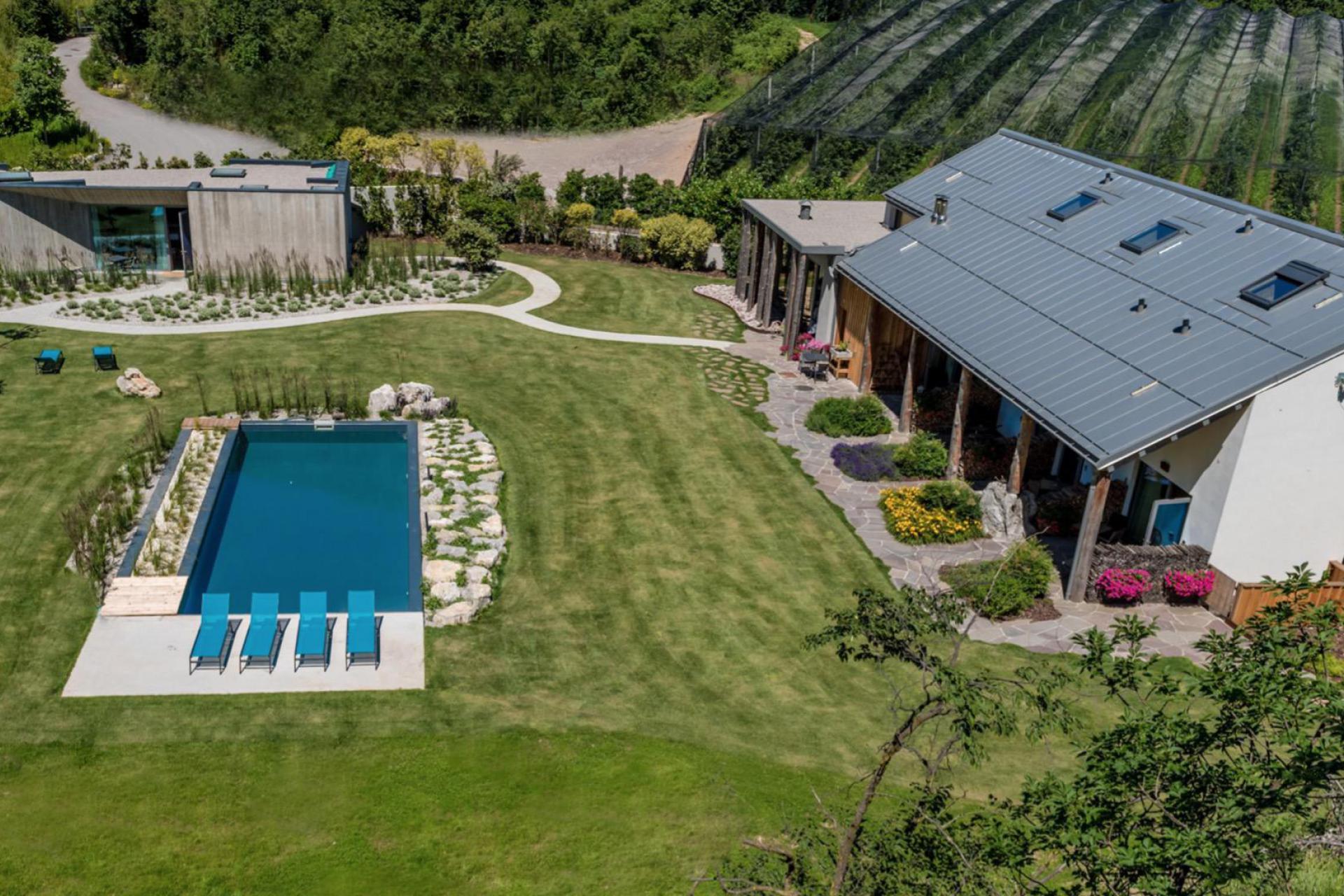 Bio-Apfel-Agriturismo im Seetal des Trentino