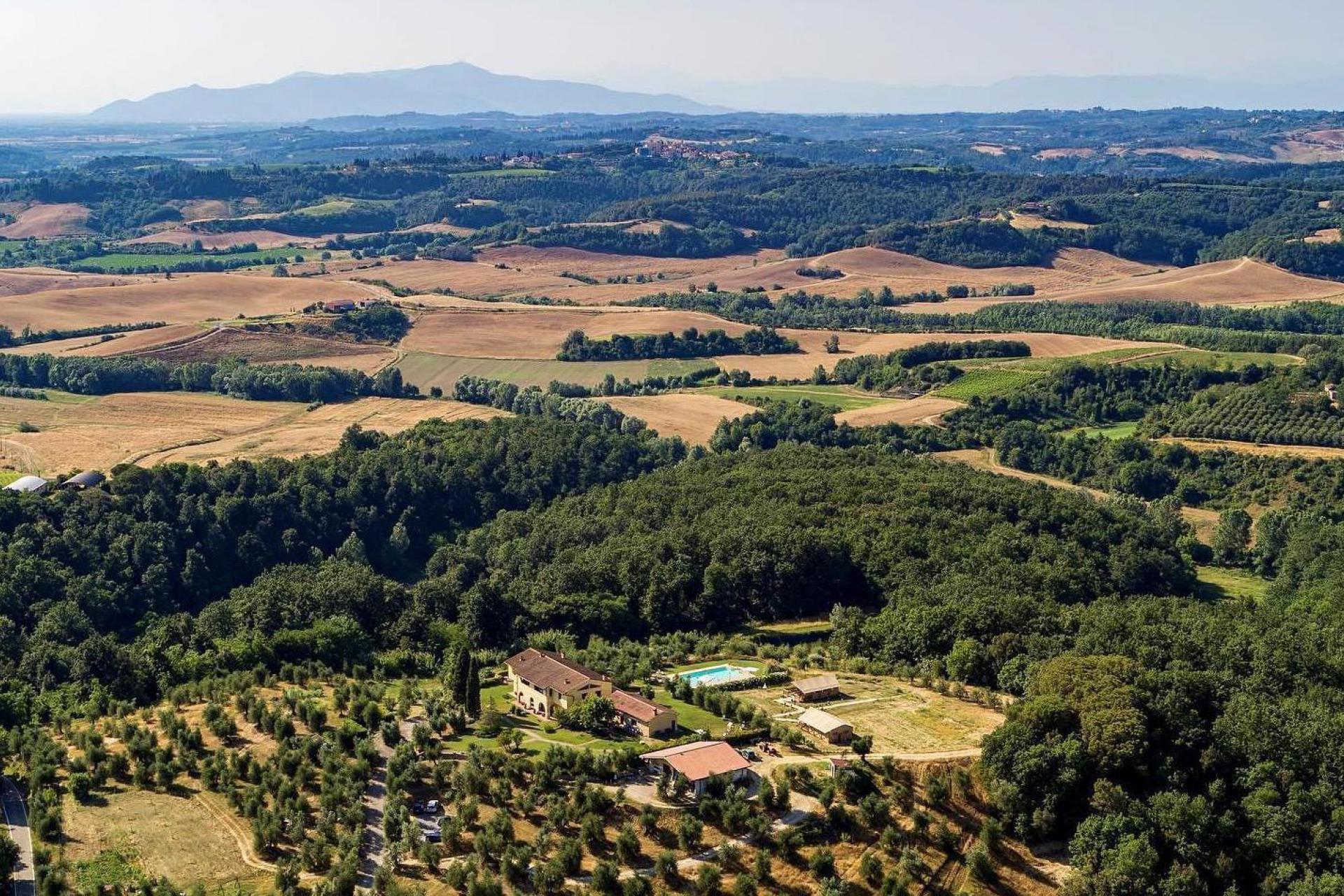 Agriturismo Toskana, Ferienwohnung oder Glamping, ruhig und inmitten von Weinbergen