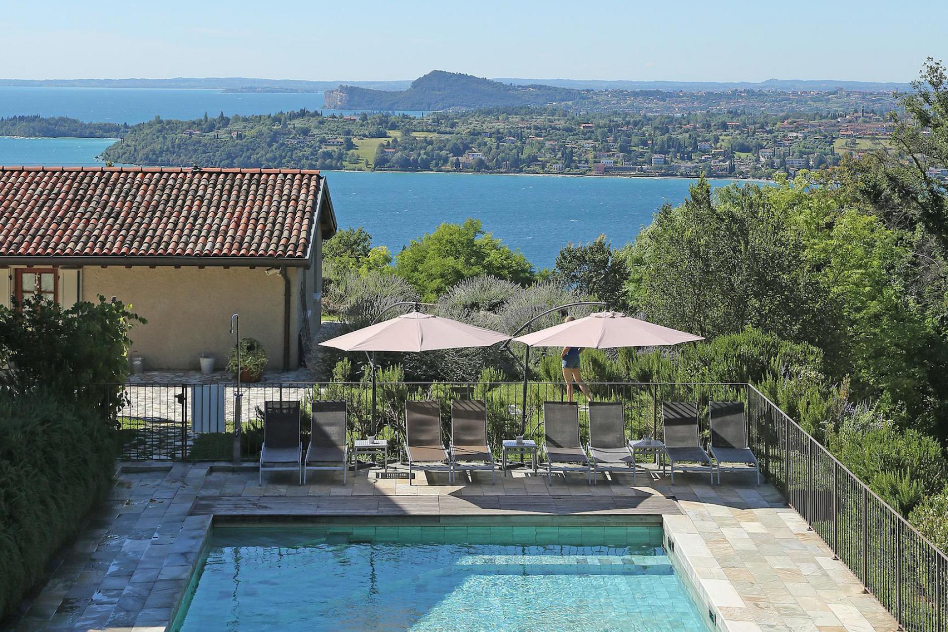 Agriturismo mit Ferienwohnungen am Gardasee, stilvoll und mit schönem Blick