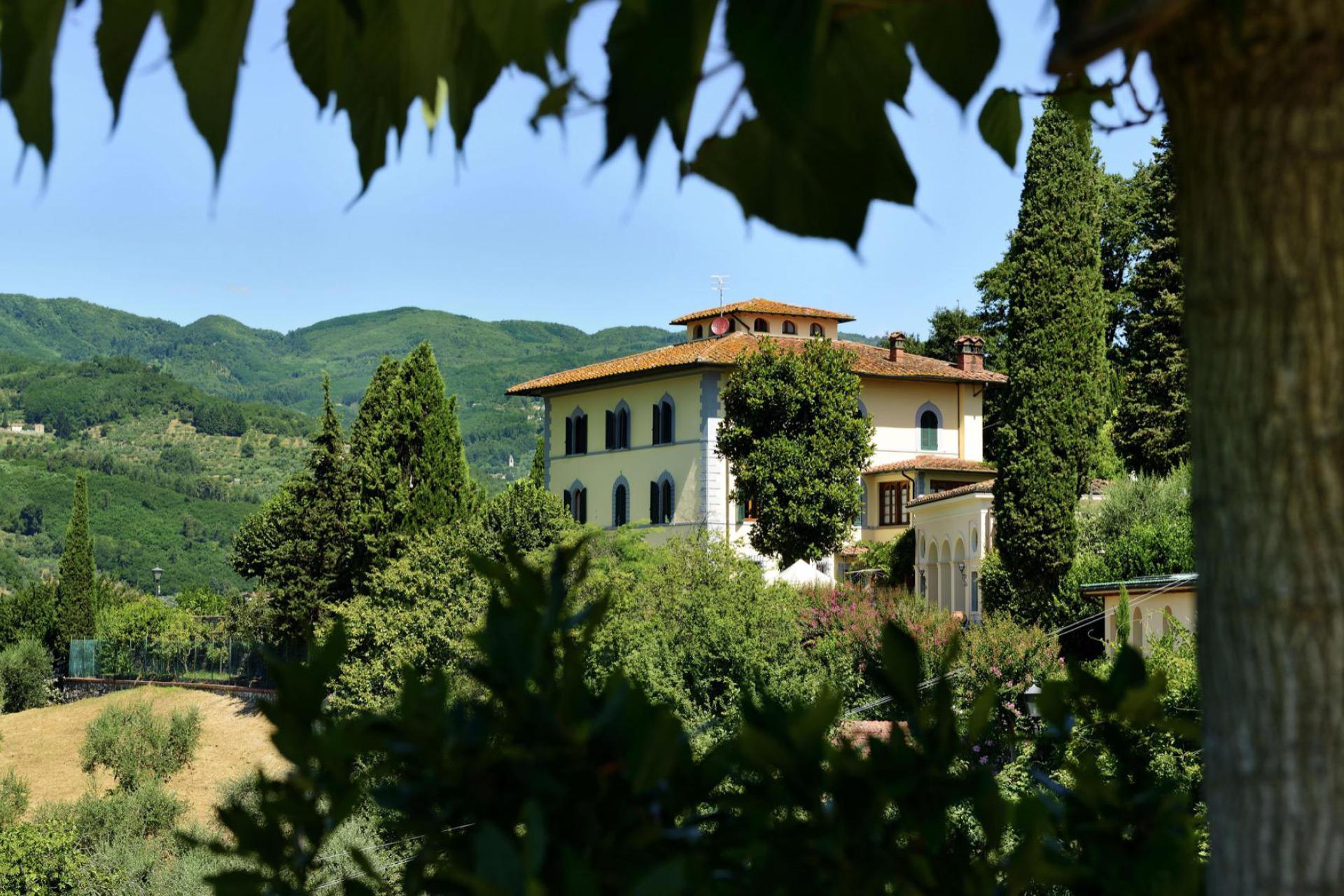 Agriturismo Toskana, FeWo und Zimmer in romantischer Villa zwischen Lucca und Florenz