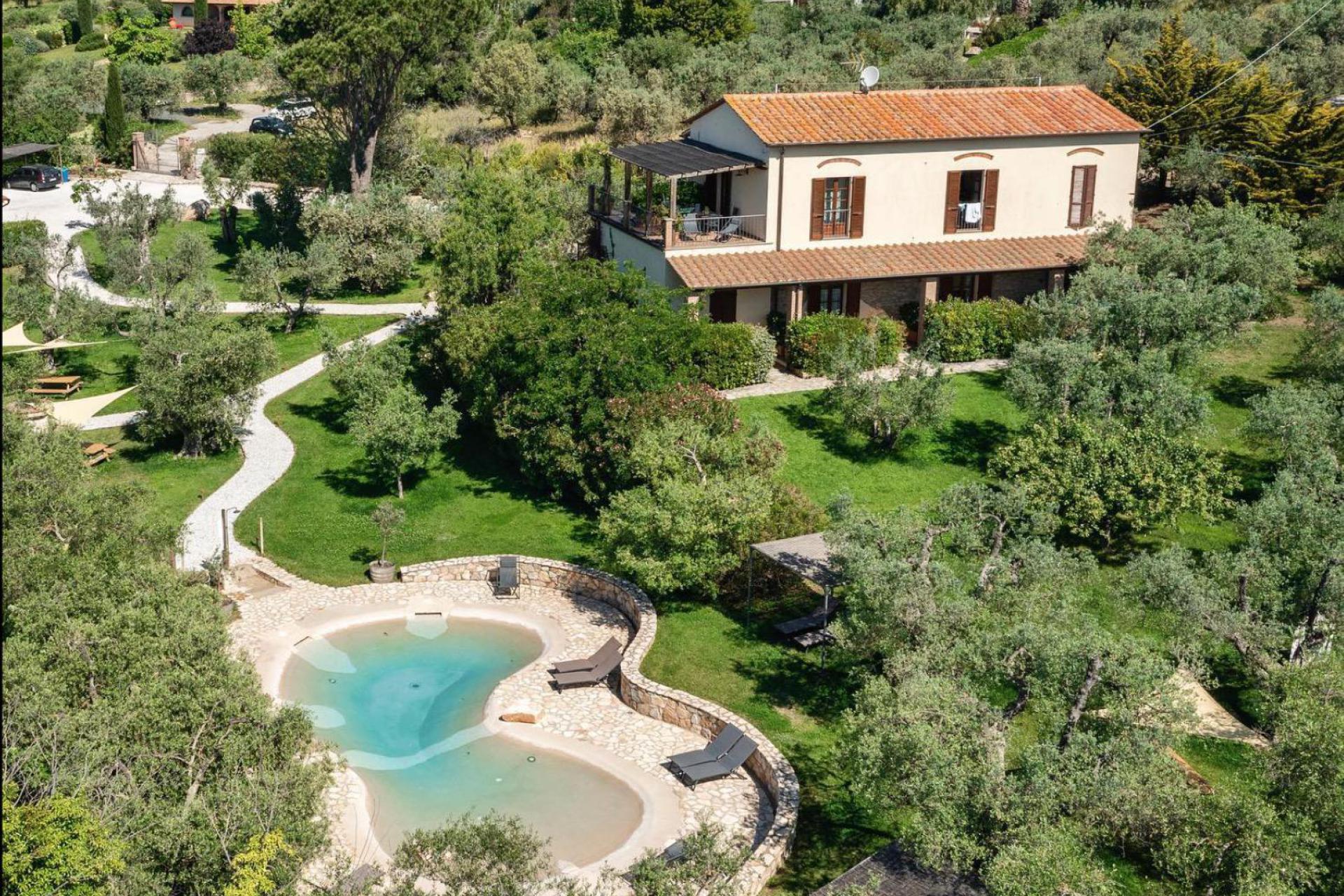 Agriturismo Toskana mit 6 Ferienwohnungen, zwischen Olivenbäumen, strandnah