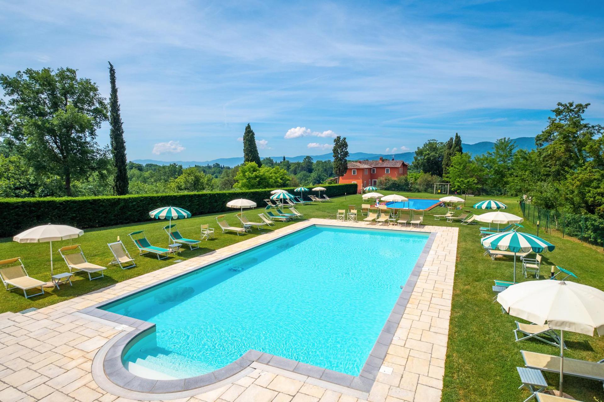 Toskanischer Agriturismo mit Design-Interieur