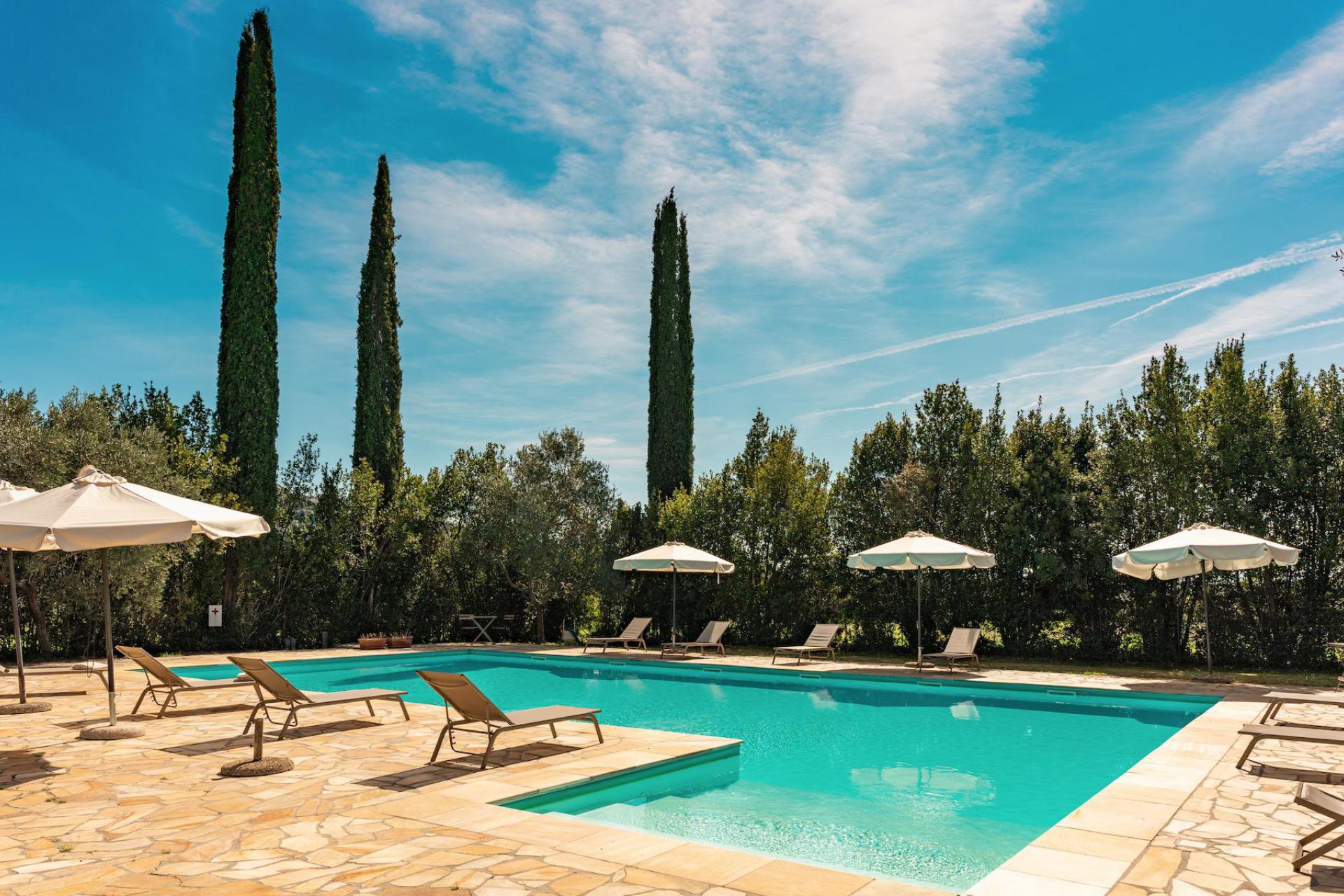 Großartiger Agriturismo mit 5 Pools Großartiger Agriturismo mit 5 Pools