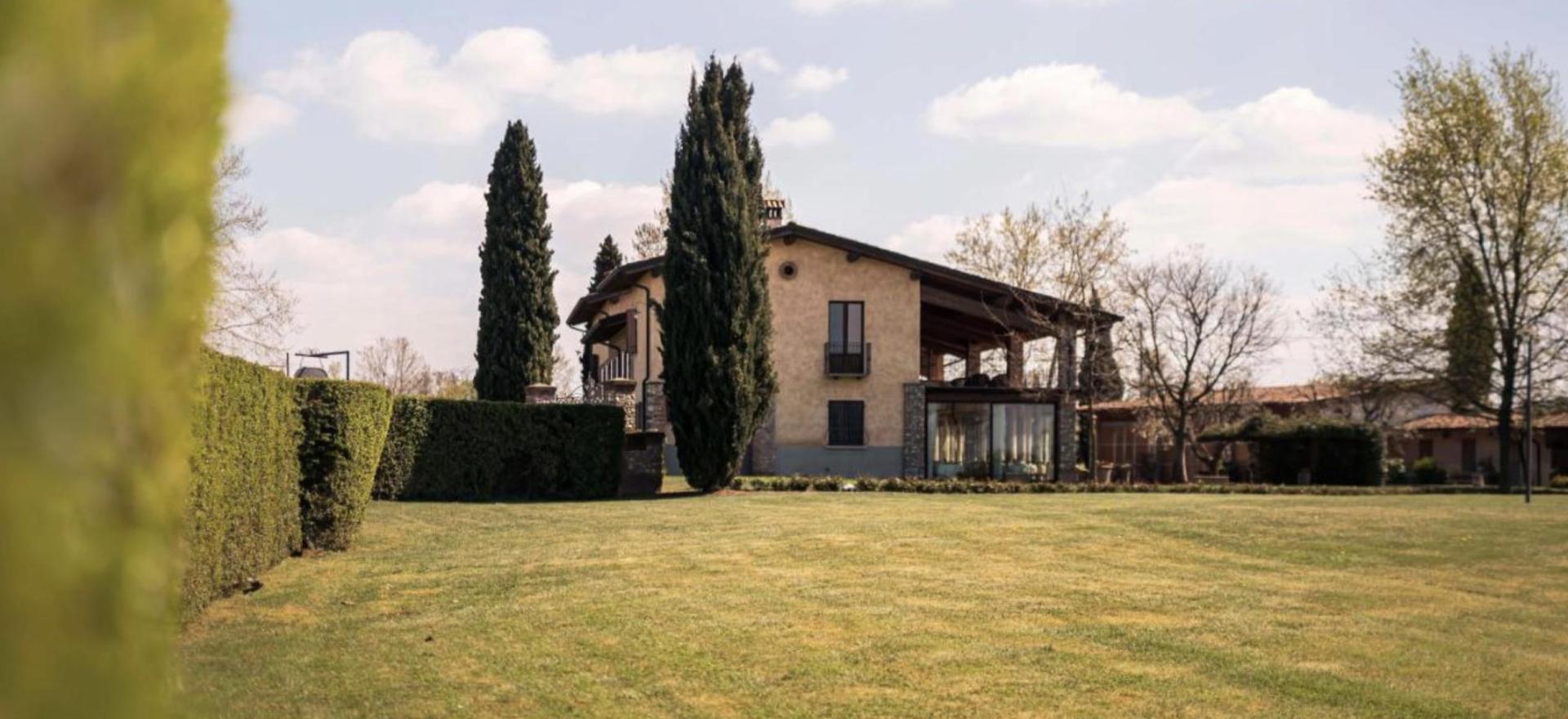 Agriturismo Comer See und Gardasee Agriturismo mit FeWo in der Nähe eines Golfplatzes - Gardasee