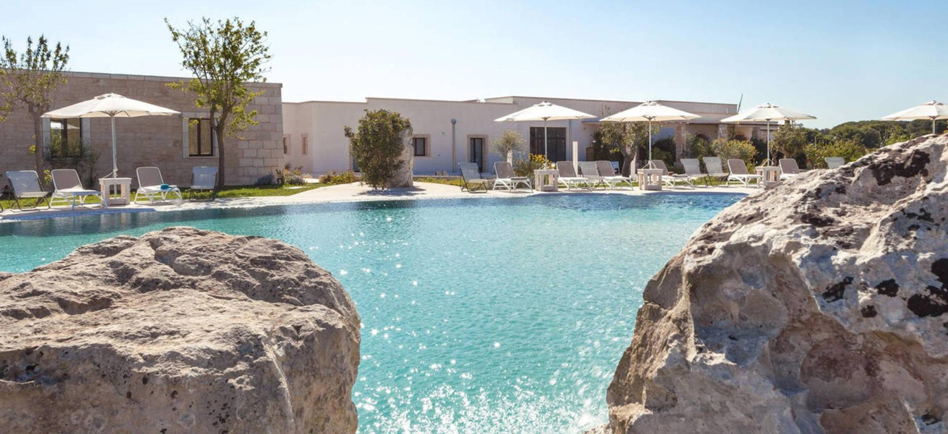 Agriturismo Apulien Luxus-Agriturismo nur wenige Gehminuten von Sandstrand entfernt