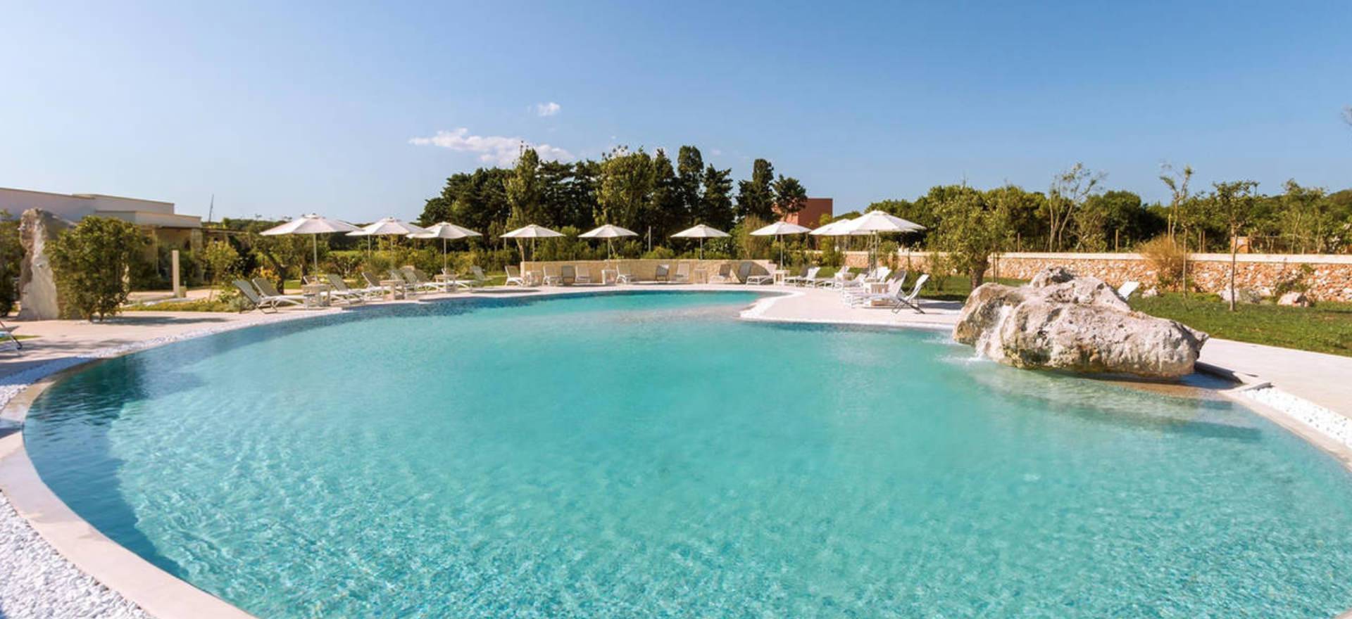 Agriturismo Apulien Luxus-Agriturismo nur wenige Gehminuten von Sandstrand entfernt